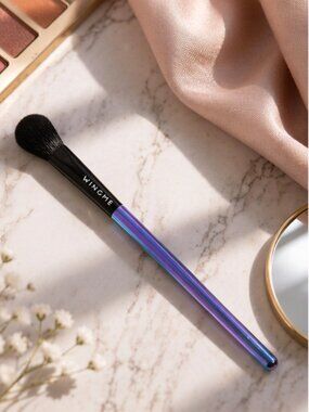 WingMe Purple Vegan Eyeshadow Brush Soft Blending Makeup Tool Pro Quality NWT